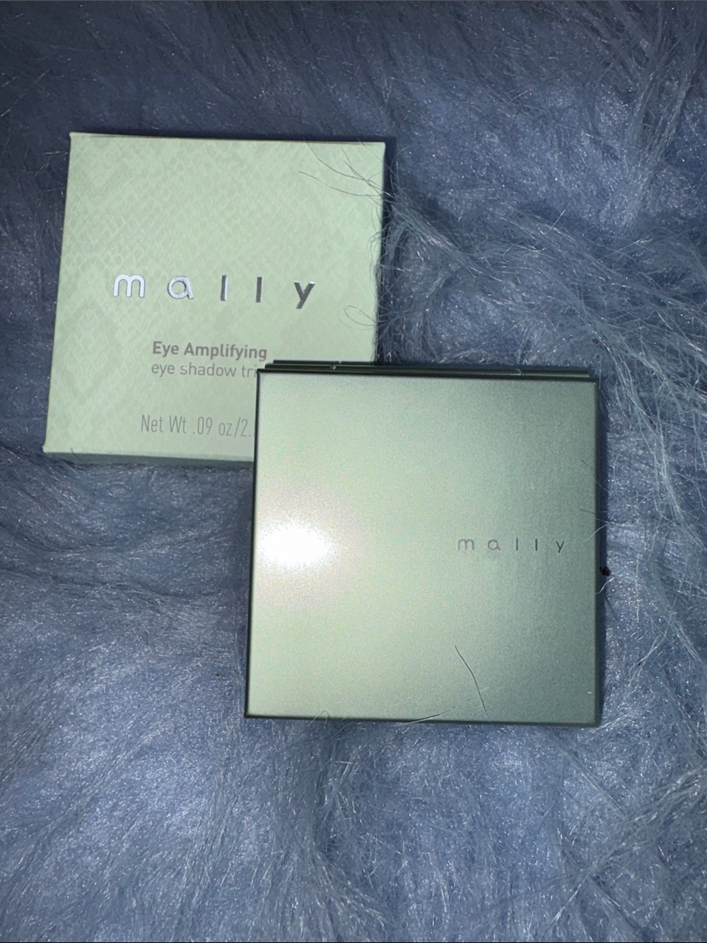 Mally Beauty Eye Amplifying Eyeshadow Trio - Mint Green Case